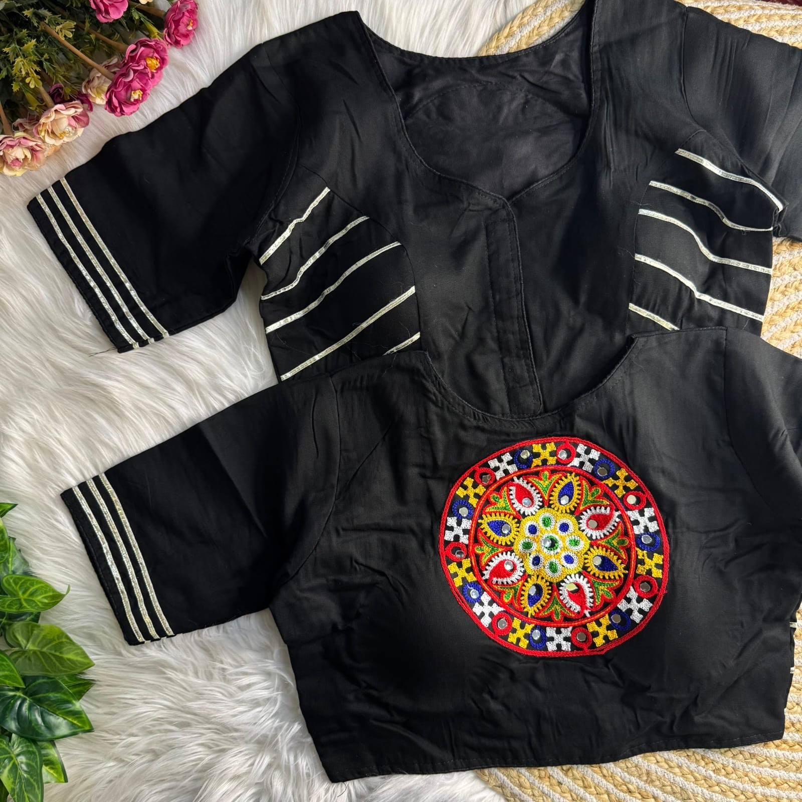 Gotta Glam Elegance Blouse