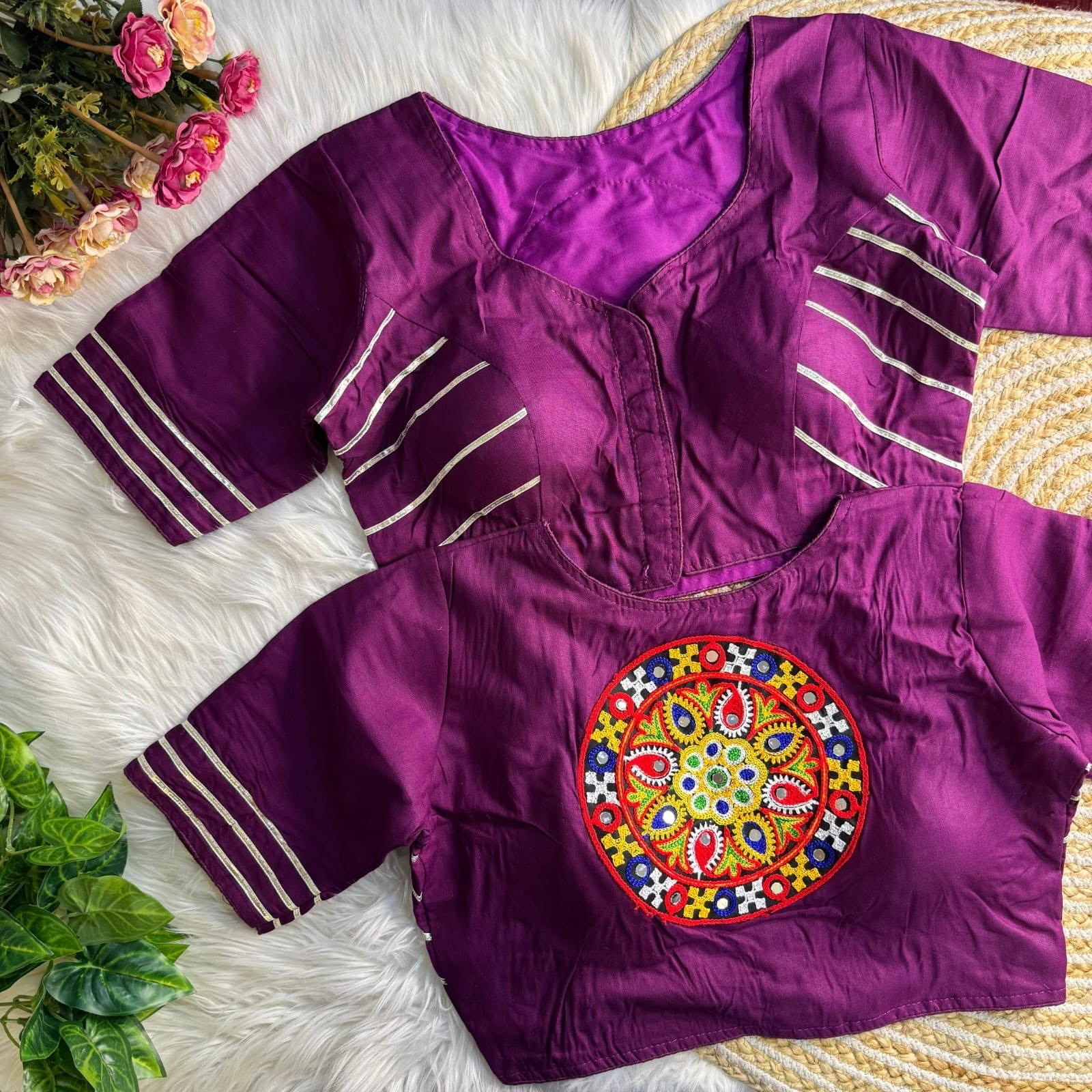Gotta Glam Elegance Blouse
